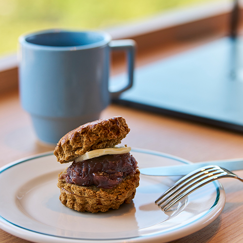 CARAVAN COFFEEのコーヒーあんバタースコーン